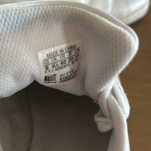 Women’s Stan Smith Adidas. - Picture 4 of 7